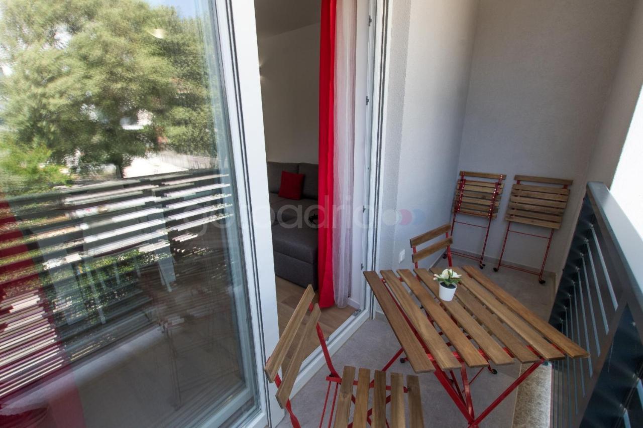 Sea View Apartments Pezze Makarska Exterior photo